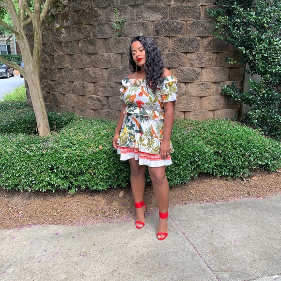 Chelsea Heel One Day Sale - Picture 4 of 4